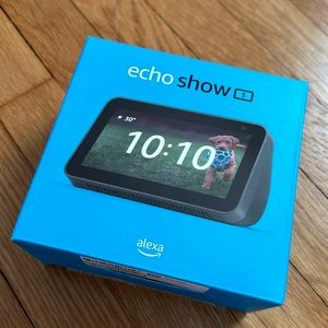 Amazon Alexa Echo Show 5 — NIB